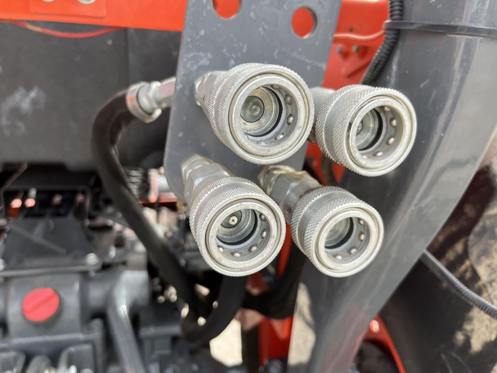 ./imagenes/INVOICE/2019/17302/TRACTOR KUBOTA L4701 - (6).JPG